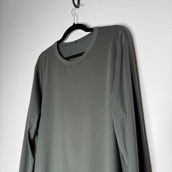 Lululemon Men’s Long Sleeve Crewneck Shirt Green Size L - Picture 2 of 7